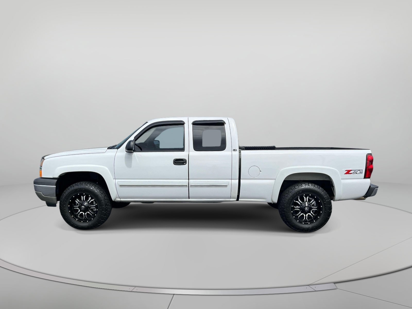 Used 2005 Chevrolet Silverado 1500 4x4 Extended Cab w/ Light Duty Power Package image 7