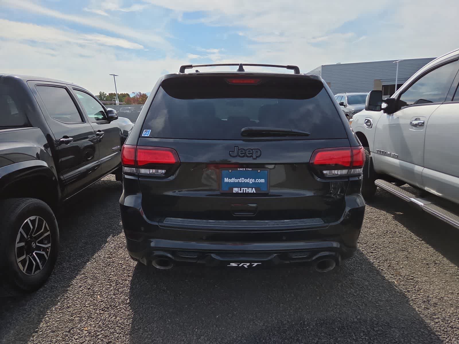 Used 2014 Jeep Grand Cherokee SRT8 w/ Luxury Group II AWD/4WD image 4