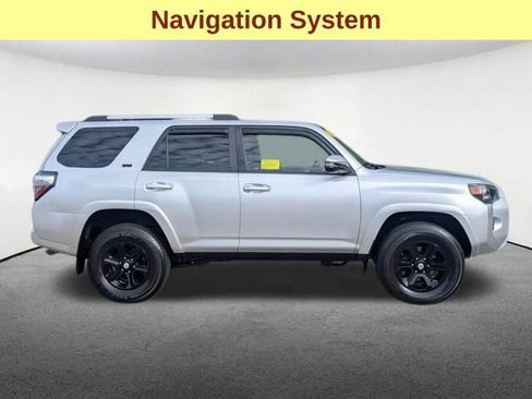 Used 2019 Toyota 4Runner SR5 Premium AWD/4WD image 4