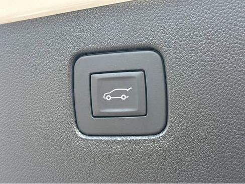 New 2026 Buick Envista Sport Touring w/ Convenience I Package FWD image 32