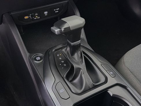 Used 2025 Kia K4 FWD image 19