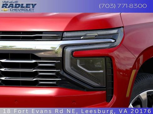 New 2026 Chevrolet Suburban Premier image 12