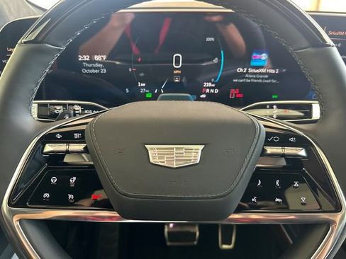 New 2026 Cadillac Vistiq Premium Luxury w/ LPO, Floor Liner Package image 22