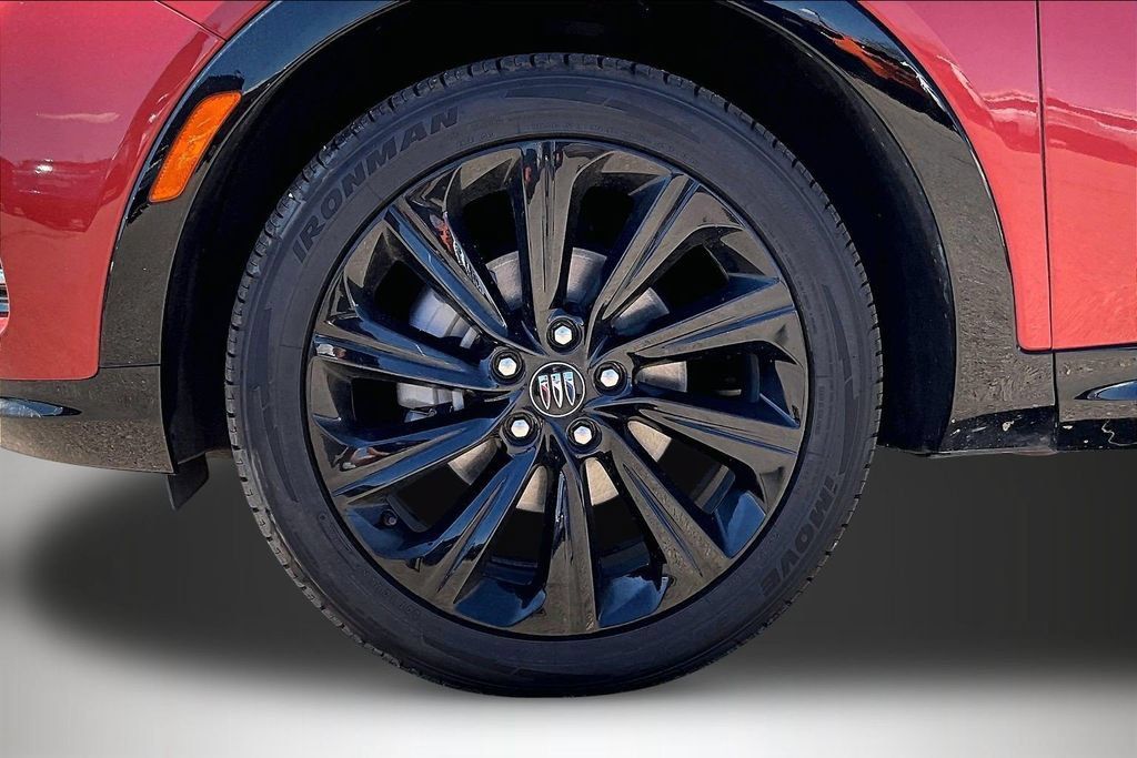 Used 2024 Buick Envista Sport Touring w/ Experience Buick Package FWD image 33