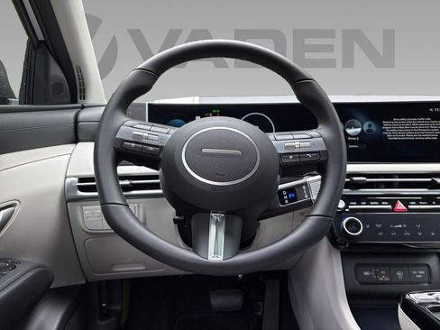 New 2025 Hyundai Tucson SEL image 10