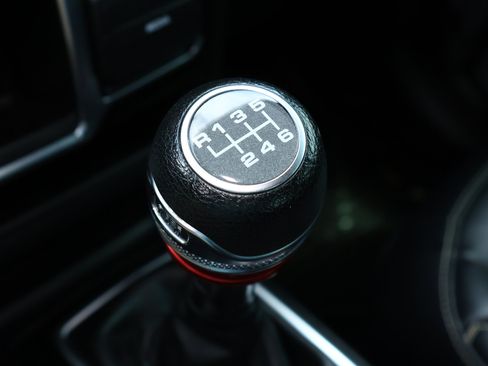 Used 2020 Jeep Wrangler Unlimited Sport AWD/4WD image 4