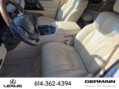 Used 2017 Lexus LX 570 4WD image 37