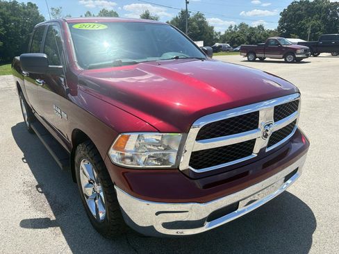 Used 2017 RAM 1500 Classic SLT AWD/4WD image 1