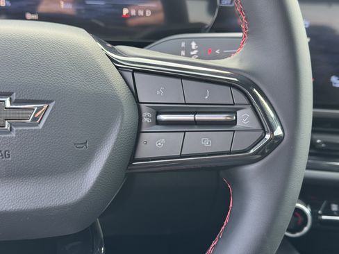 New 2026 Chevrolet Equinox EV RS FWD image 31
