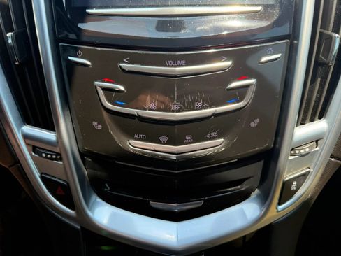 Used 2014 Cadillac SRX Luxury FWD image 31
