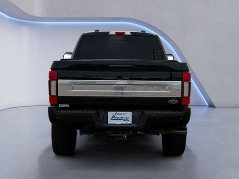 Certified 2022 Ford F350 Platinum AWD/4WD image 4