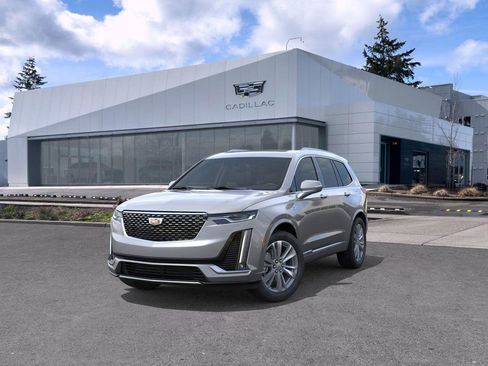 New 2025 Cadillac XT6 Premium Luxury image 9