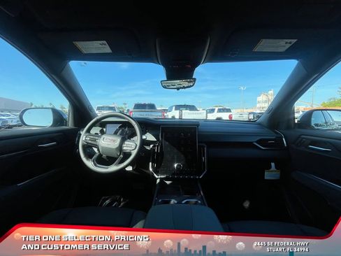 New 2026 GMC Acadia AT4 w/ Luxury Package image 27