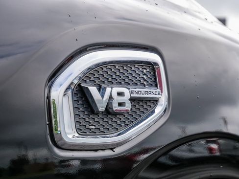 Used 2017 Nissan Titan SV AWD/4WD image 10