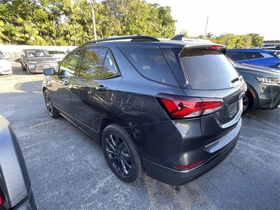Used 2022 Chevrolet Equinox RS w/ RS Leather Package