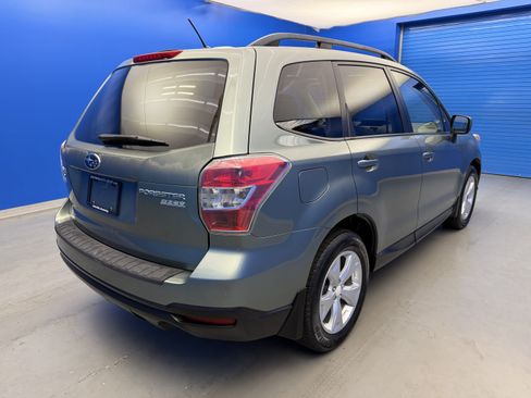 Used 2015 Subaru Forester 2.5i Premium w/ All-Weather Package AWD/4WD image 7