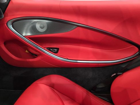 New 2026 McLaren Artura Spider image 18