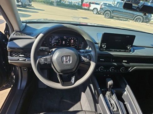 Used 2024 Honda Accord EX image 21