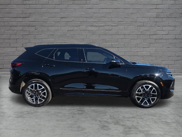 Used 2024 Chevrolet Blazer RS w/ Driver Confidence II Package AWD/4WD image 7