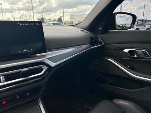 Used 2023 BMW M3 RWD image 23