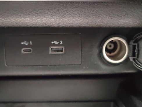 Used 2023 Nissan Rogue S FWD image 21