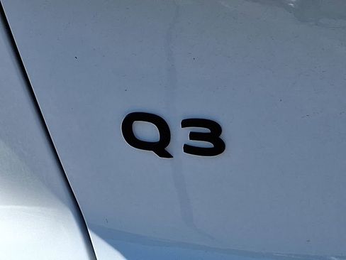 New 2026 Audi Q3 quattro 2.0T image 11