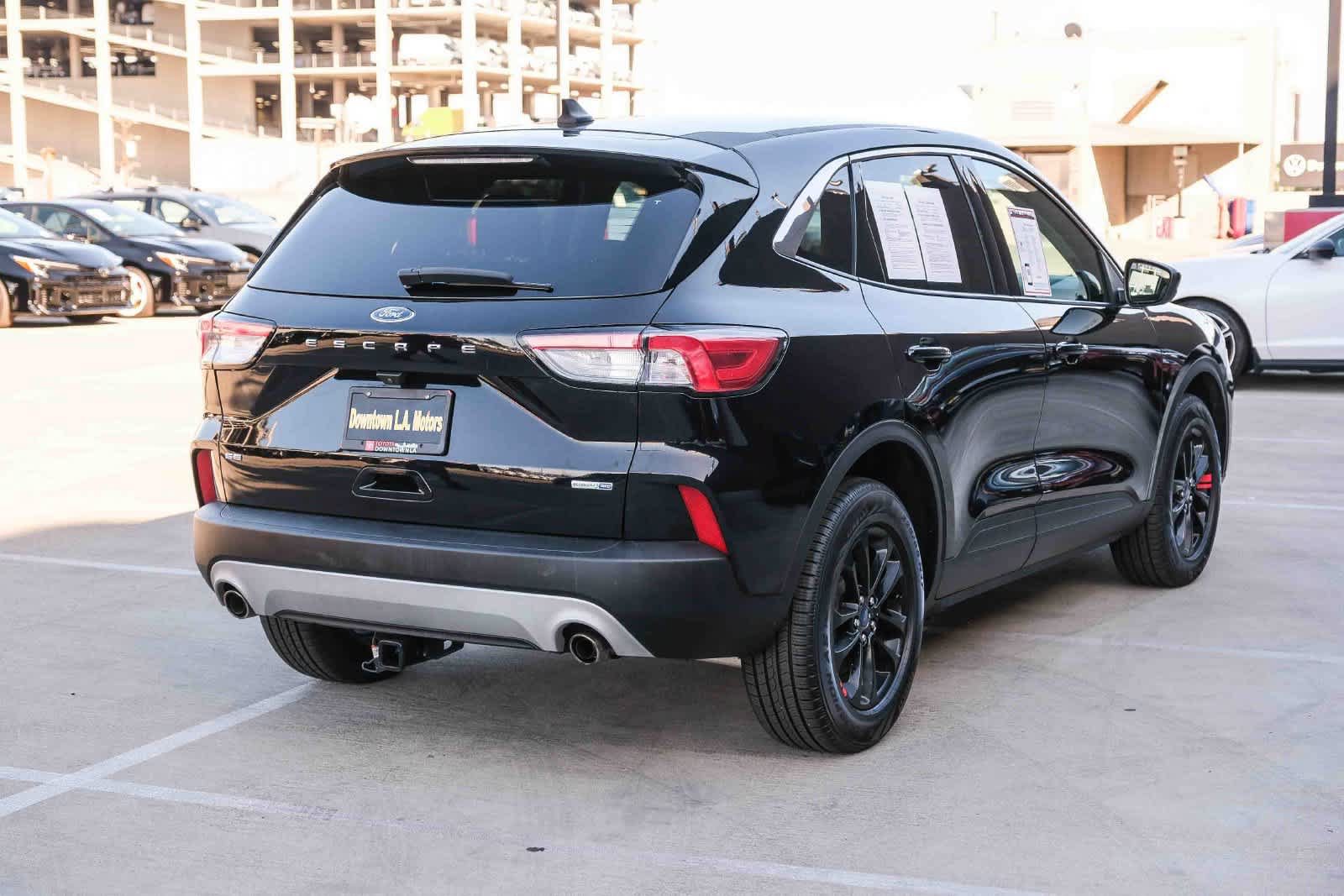 Used 2020 Ford Escape SE AWD/4WD image 4