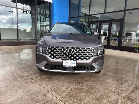 Used 2022 Hyundai Santa Fe Limited w/ Cargo Package AWD/4WD image 2