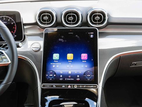 New 2025 Mercedes-Benz C 300 4MATIC Sedan image 11