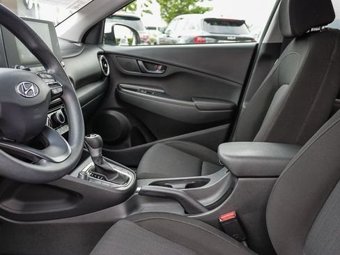 Certified 2022 Hyundai Kona SEL AWD/4WD image 18