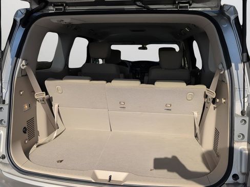 Used 2011 Nissan Quest S image 37