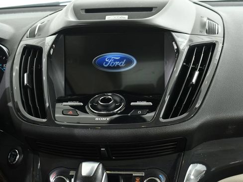 Used 2016 Ford Escape Titanium w/ Equipment Group 301A AWD/4WD image 9