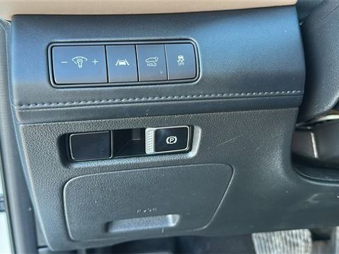 Used 2022 Hyundai Santa Fe Limited image 21