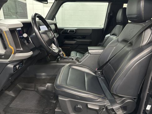 Used 2023 Ford Bronco Badlands image 21