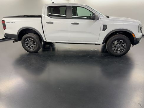 Used 2024 Ford Ranger XLT image 8