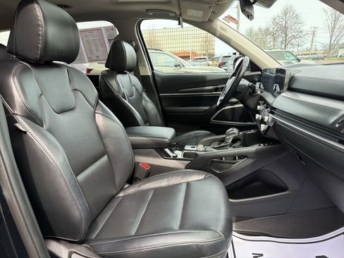 Used 2023 Kia Telluride S w/ S Sunroof Package image 11