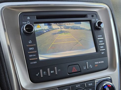 Used 2015 GMC Acadia Denali AWD/4WD image 12