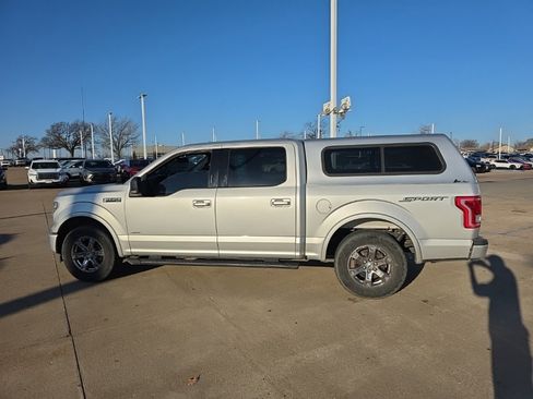 Used 2017 Ford F150 XLT w/ Equipment Group 302A Luxury image 9