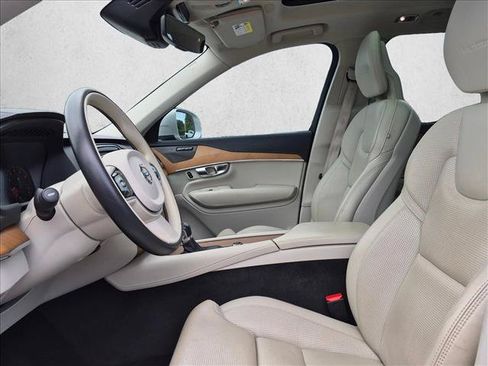 Used 2020 Volvo XC90 T6 Inscription w/ Protection Package AWD/4WD image 13
