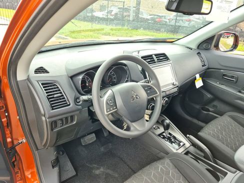 New 2026 Mitsubishi Outlander Sport ES AWD/4WD image 9