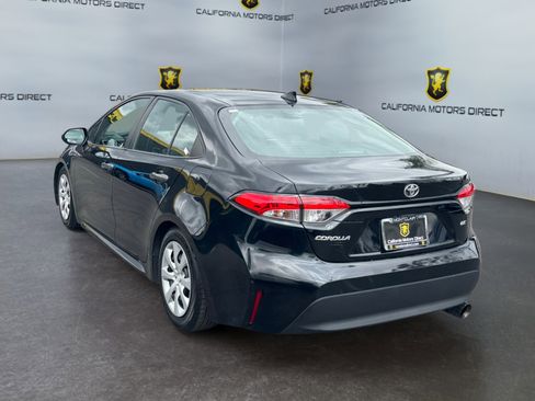 Used 2024 Toyota Corolla LE FWD image 3