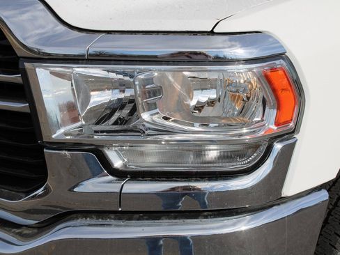 Used 2019 RAM 2500 Big Horn image 11