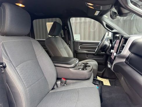 Used 2025 RAM 2500 Big Horn AWD/4WD image 27