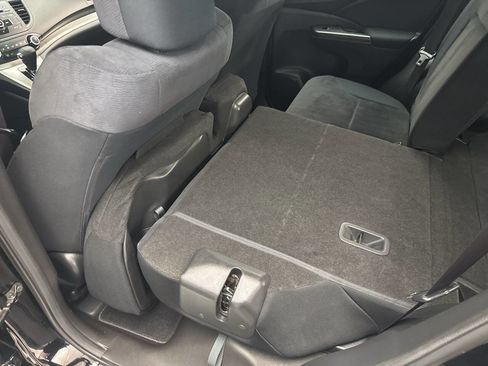 Used 2012 Honda CR-V LX image 22