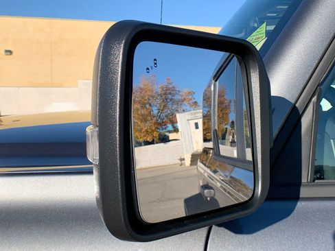 New 2025 Ford Bronco Badlands image 16