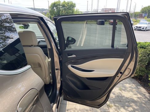 Used 2019 Buick Envision Premium w/ Driver Confidence Package AWD/4WD image 23