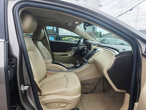 Used 2011 Buick LaCrosse CXL AWD/4WD image 17