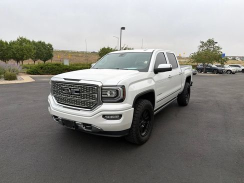 Used 2018 GMC Sierra 1500 Denali w/ Denali Ultimate Package AWD/4WD image 1