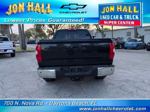 Used 2015 Toyota Tundra Limited w/ Limited Premium Package image 10