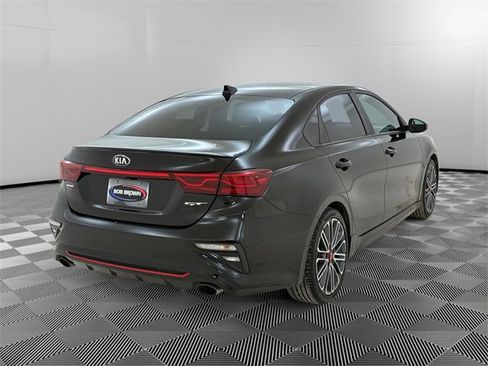 Used 2021 Kia Forte GT image 3